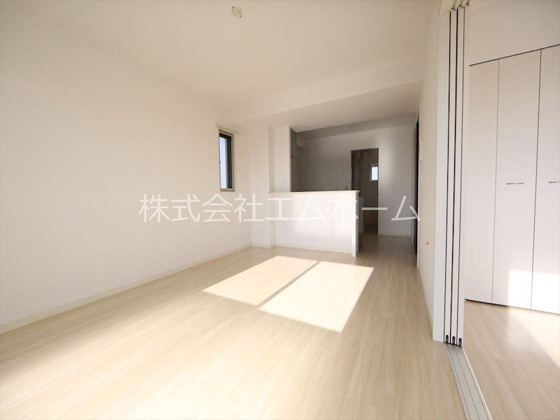 ＲＥＸＣＩＡ　Ｉ（レクシアワン） ＬＤＫ13.6帖　カウンターキッチン