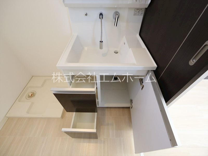 ＲＥＸＣＩＡ　Ｉ（レクシアワン） 脱衣所　独立洗面台（シャンプードレッサー）