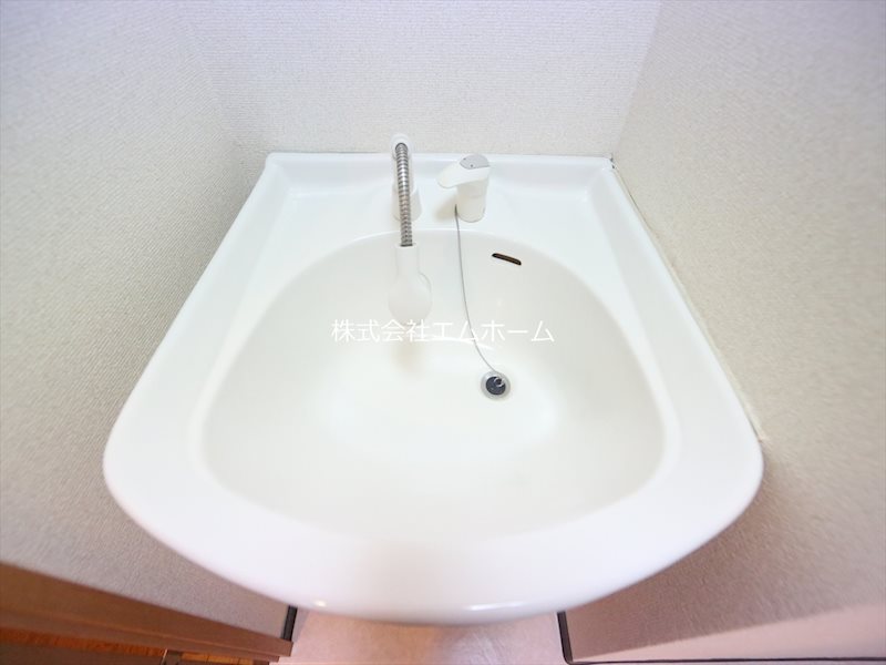 サンク栄みなみマンション 脱衣所　独立洗面台（シャンプードレッサー）洗濯機用意できます