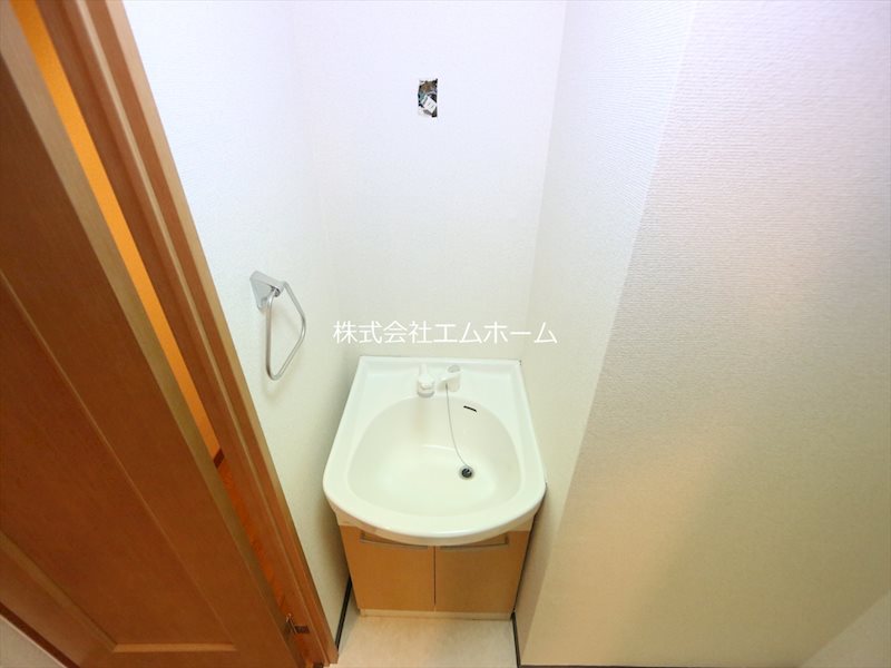 サンク栄みなみマンション 脱衣所　独立洗面台（シャンプードレッサー）洗濯機用意できます