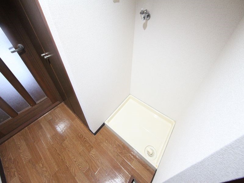 メゾンシャルム 室内洗濯機置き場