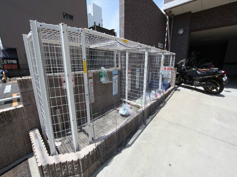 ベル池下 敷地内ゴミ置き場