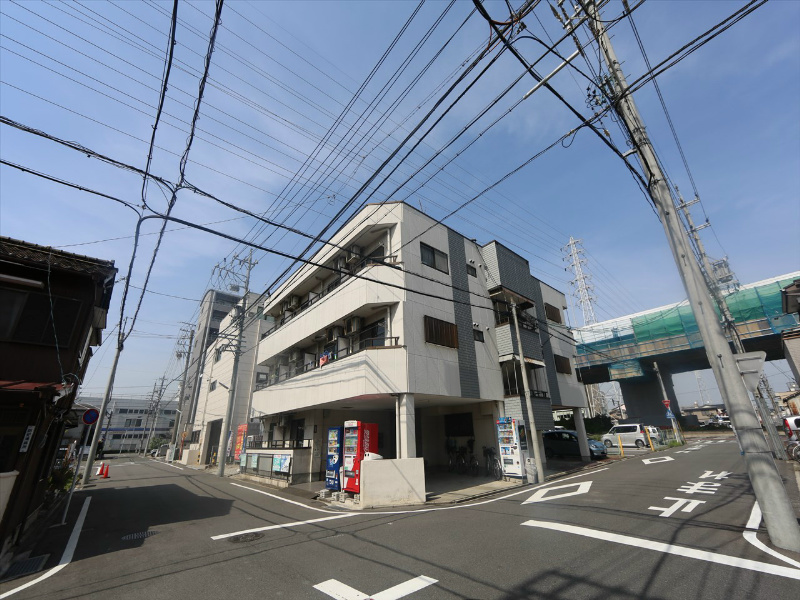 外観 駐輪場有り