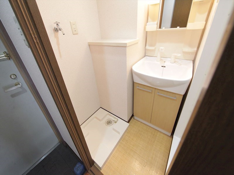 シティライフ池下駅前 脱衣所　独立洗面台（シャンプードレッサー付）収納スペース有