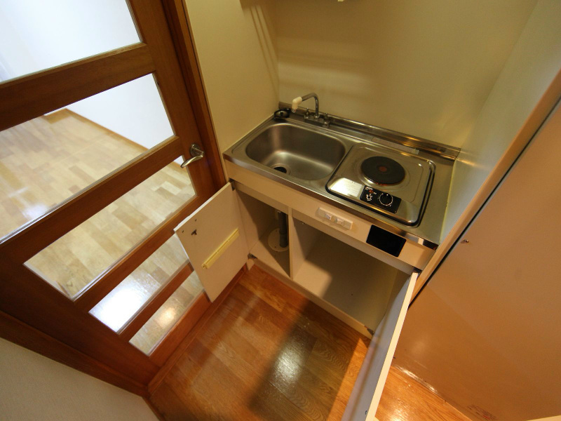 エトアール金山 キッチン　電気コンロ付き