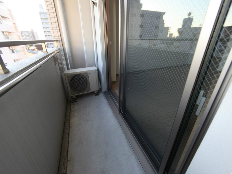 ＦＬＡＴ12（フラット12） 南向きバルコニー　洗濯物が干せます