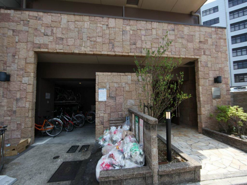 CITY SPIRE 名駅前 敷地内ゴミ置場