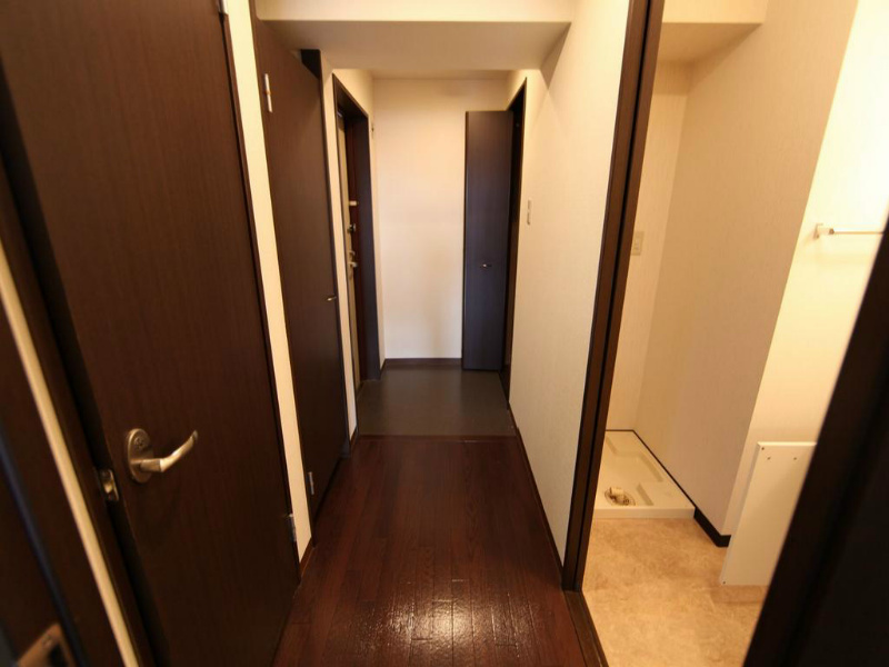 オレンジスクエア 玄関　下駄箱充実してます