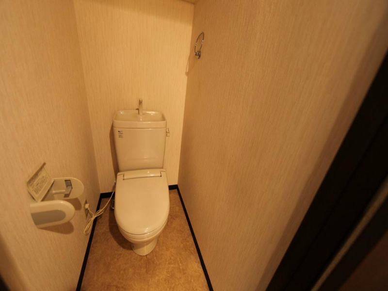 オレンジスクエア トイレ　温水洗浄便座取付可トイレ