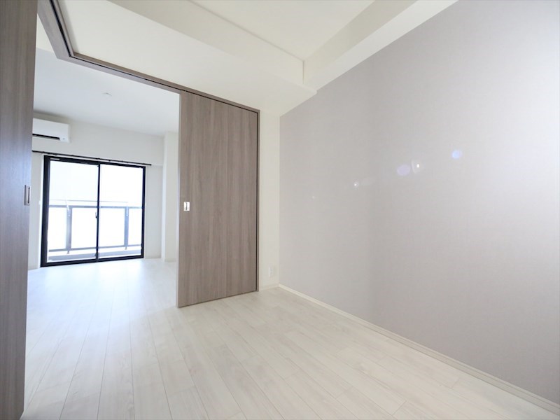 パークアクシス名古屋山王 洋室4.5帖　ウォークインクローゼット付（収納充実してます）