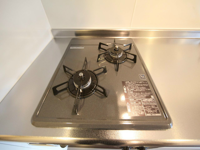 Ｋ’ｓハイツ システムキッチン（ガス2口）冷蔵庫・レンジ等ご用意できます