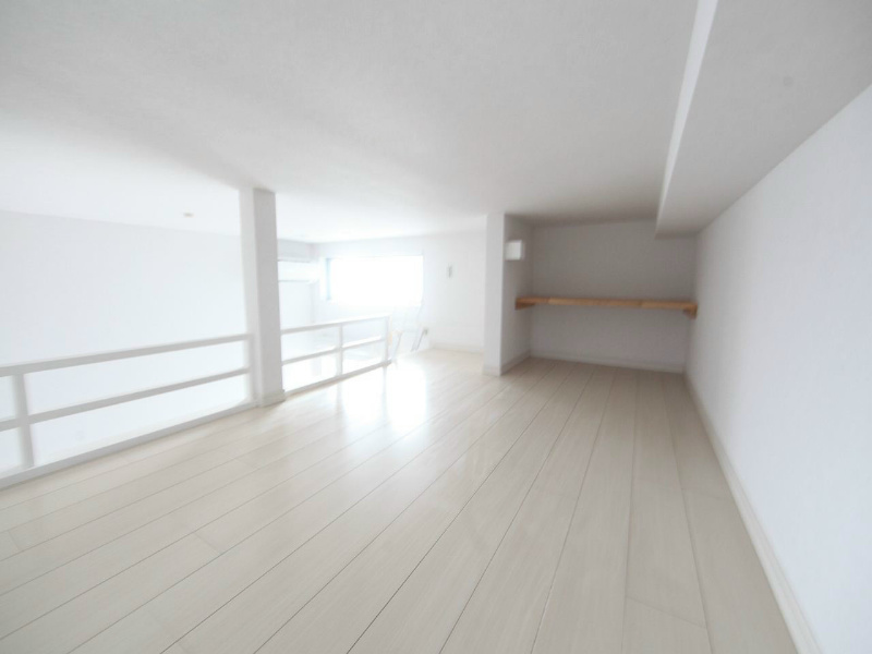 パークアベニュー露橋  ロフト5.4帖（収納でもお部屋でも使えます）