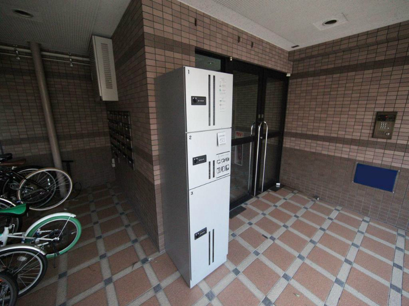 クレストステージ内山 宅配ＢＯＸ