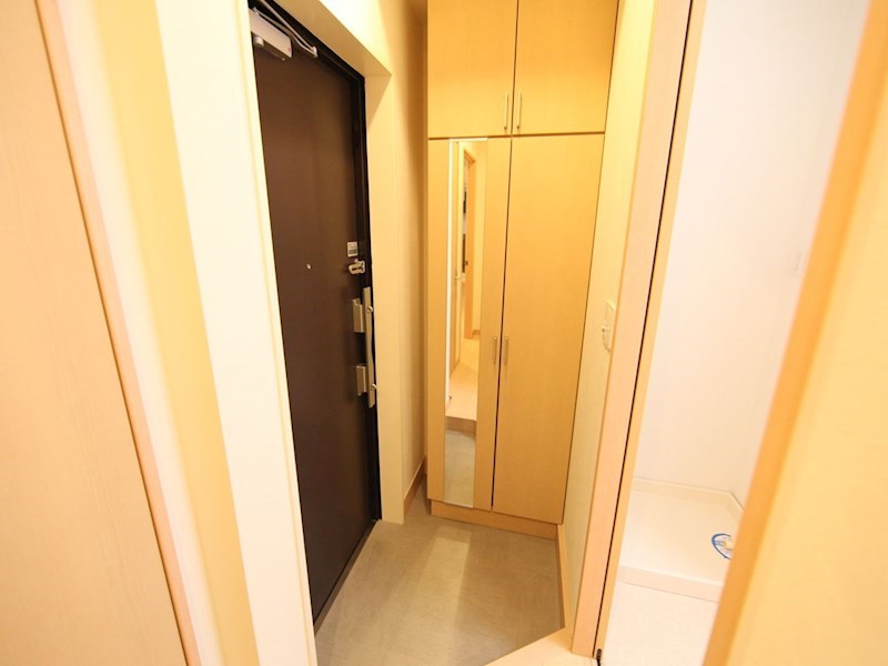ＫＡＲＥＮＣＯＵＲＴ名駅南（カレンコート名駅南） 玄関　シューズボックス付（収納充実してます）