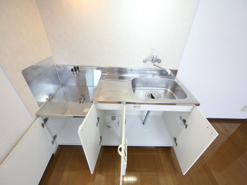 プリミエール塩付通 キッチン（ガス2口コンロ設置可）冷蔵庫・レンジ等ご用意できます