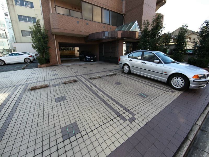 シティーコート翠雲 敷地内駐車場