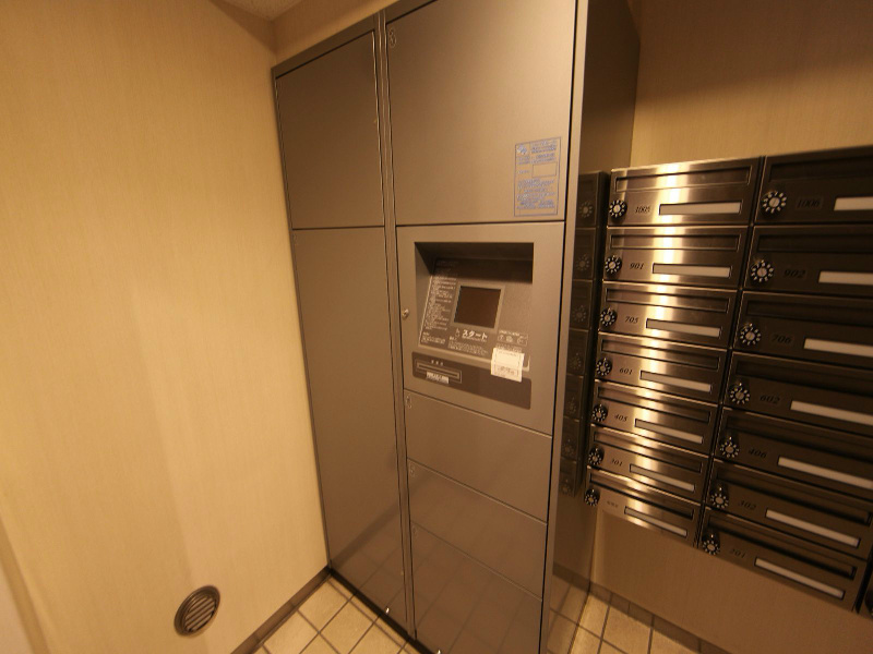 T’ｓ　Ｄｒｅａｍ名駅（ティーズドリーム名駅） 宅配BOX　不在時に荷物の受け取りができます
