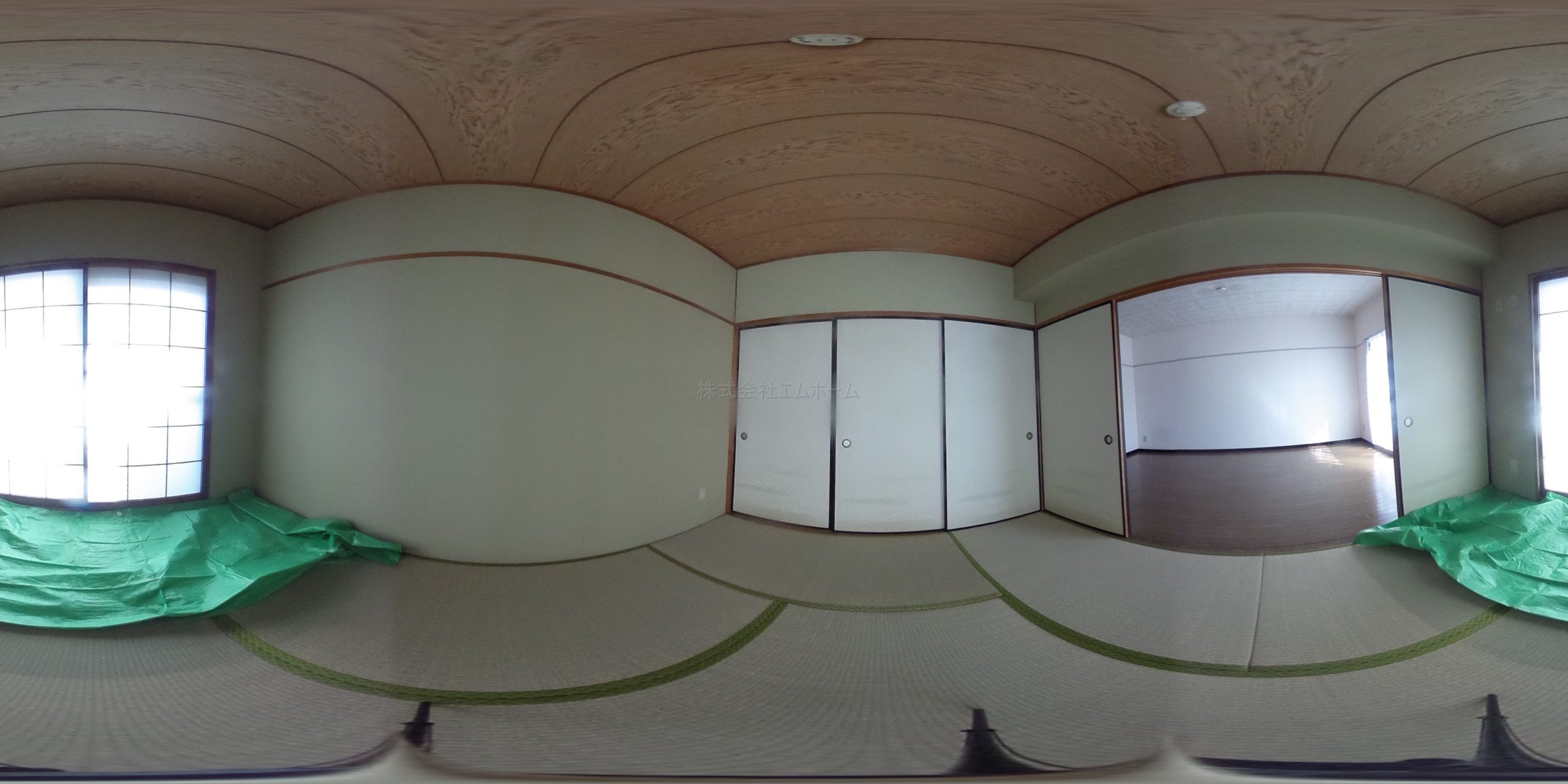 和室6帖　南向きバルコニー　壁一面収納付（収納充実してます）