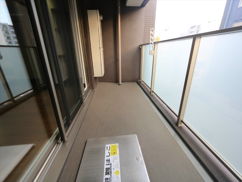ＡＲＥＸ丸の内 南面バルコニー