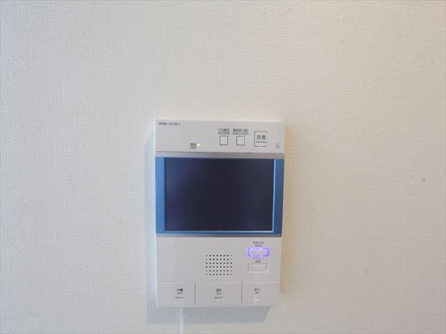 ヴィークブライト名古屋新栄 TVモニター付インターホン完備
