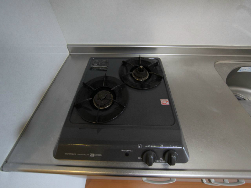 アイコート六番 システムキッチン　2口ガスコンロ