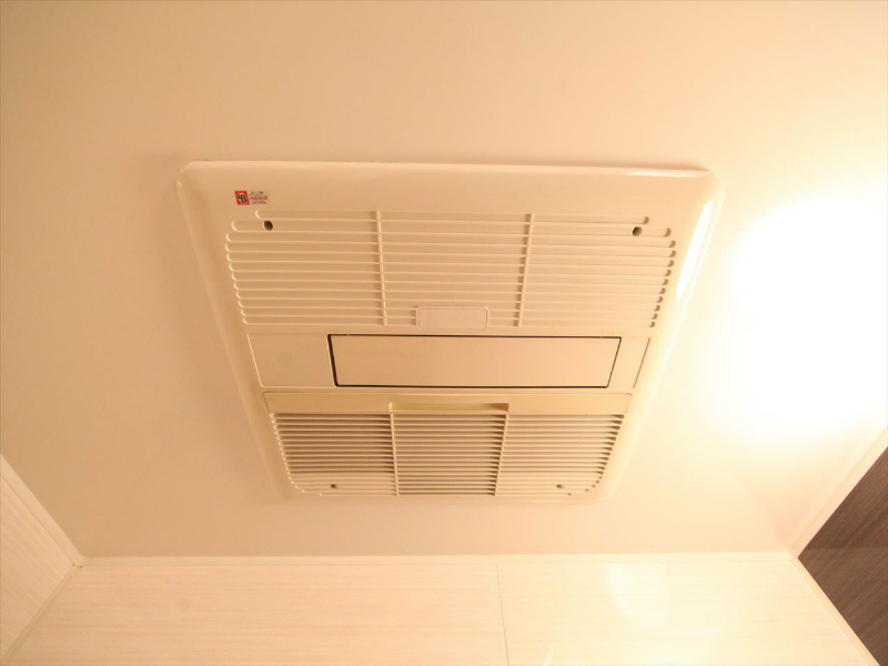 パークアクシス金山ＷＥＳＴ 浴室暖房乾燥機　24時間換気