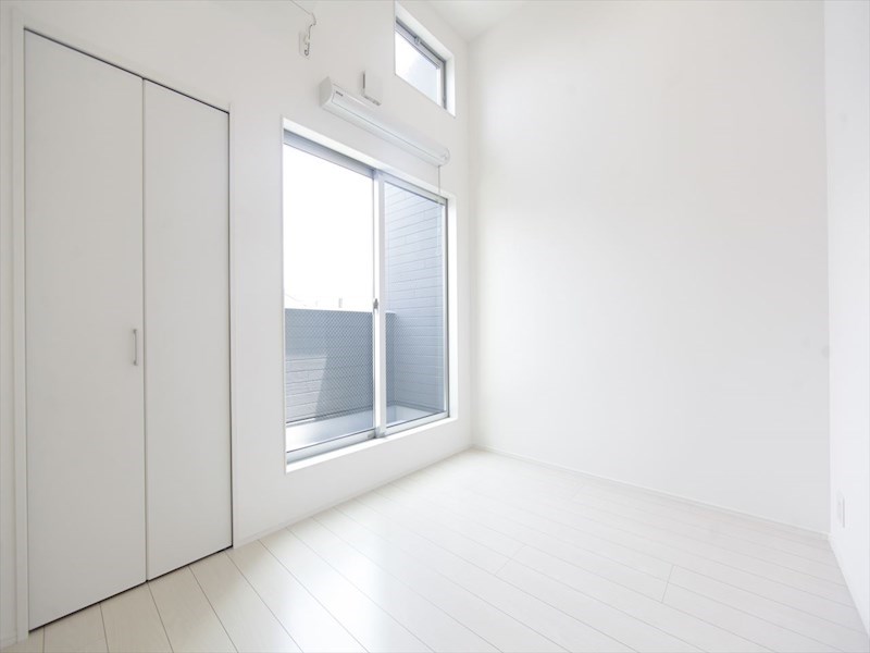 pavillon honnete biwajima（パビユウネッツ ビワジマ） 洋室6.2帖　ロフト5.3帖（収納でも使えます）真