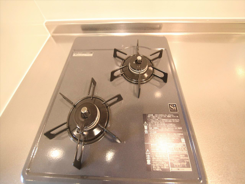 フォレストヴィラ豊 システムキッチン（ガス2口）冷蔵庫・レンジ等ご用意できます