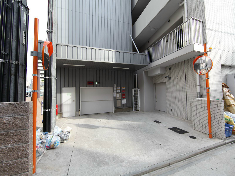 ルクレ大曽根 敷地内機械式駐車場