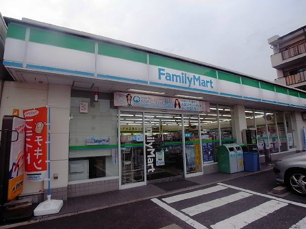 ＡＲＶＩＴＡ（アルヴィータ） ファミリーマート 江向町三丁目店