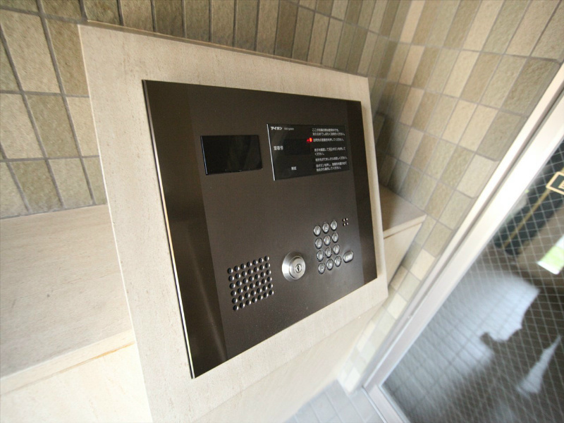 すまいる川名 オートロック完備