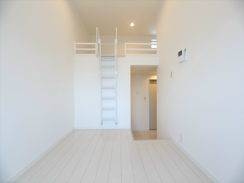 ＰＲＯＧＲＥＳＳ 洋室4.5帖　ロフト4.5帖（収納でもお部屋でも使えます）