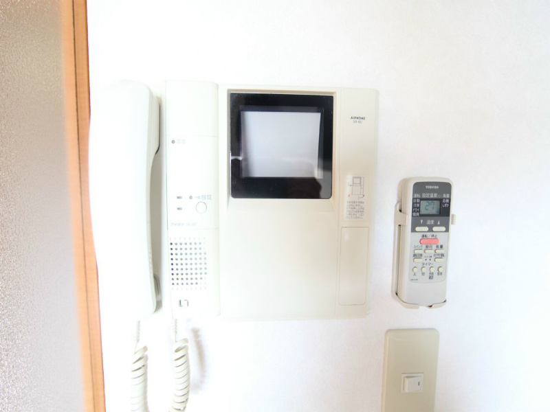 ライフステージ白壁II ＴＶモニター付インターホン