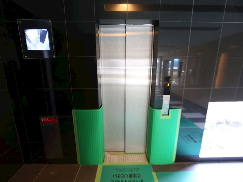 プレサンスＮＡＧＯＹＡ本陣 エレベータ　防犯カメラ付き