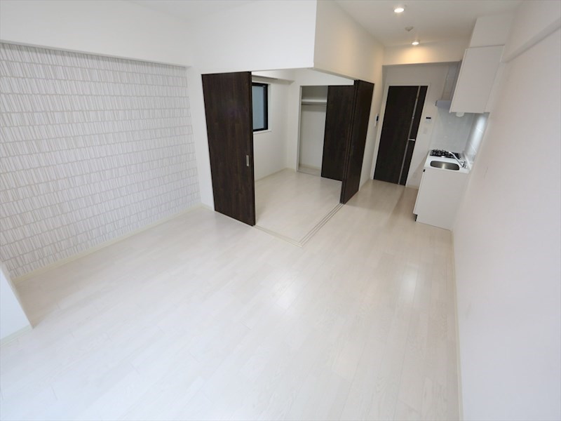 Ｓ－ＦＯＲＴ熱田花町 ＬＤＫ12.78帖　洋室4.31帖と繋げても使えます