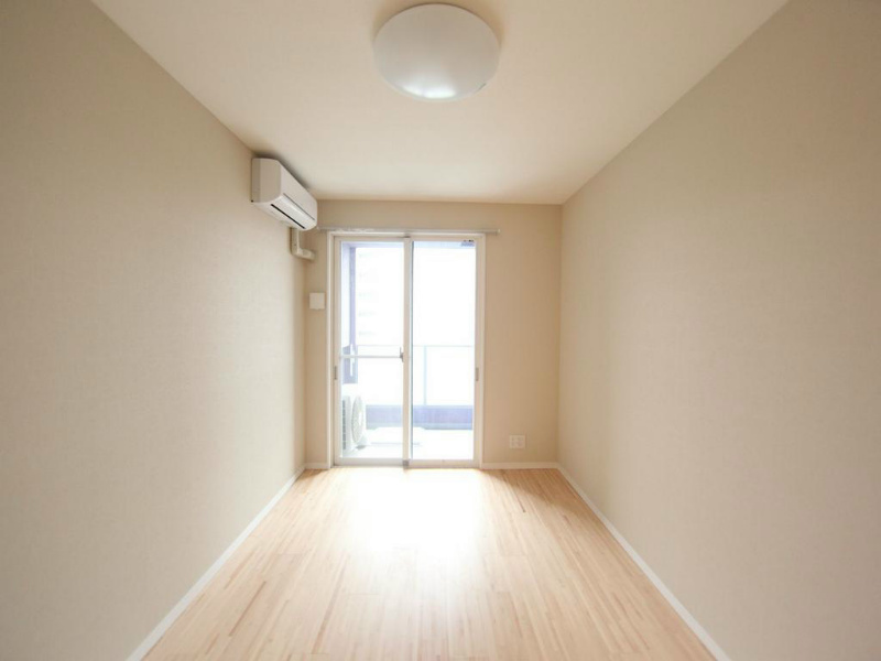 CASAプラスアルファ名駅南（CASA＋α名駅南） 洋室11.6帖　エアコン付　バルコニー