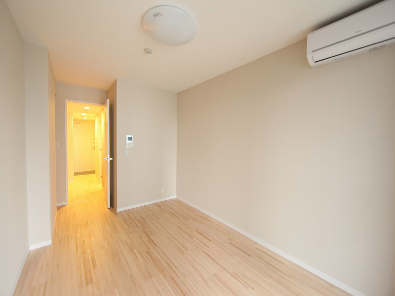 CASAプラスアルファ名駅南（CASA＋α名駅南） 洋室11.6帖　クローゼット付（収納充実してます）