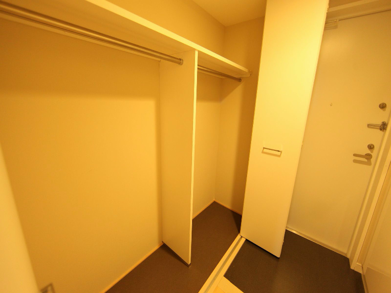 CASAプラスアルファ名駅南（CASA＋α名駅南） クローゼット付（収納充実してます）