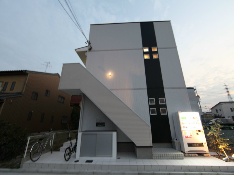 外観　光インターネット無料　家具家電ご用意できます