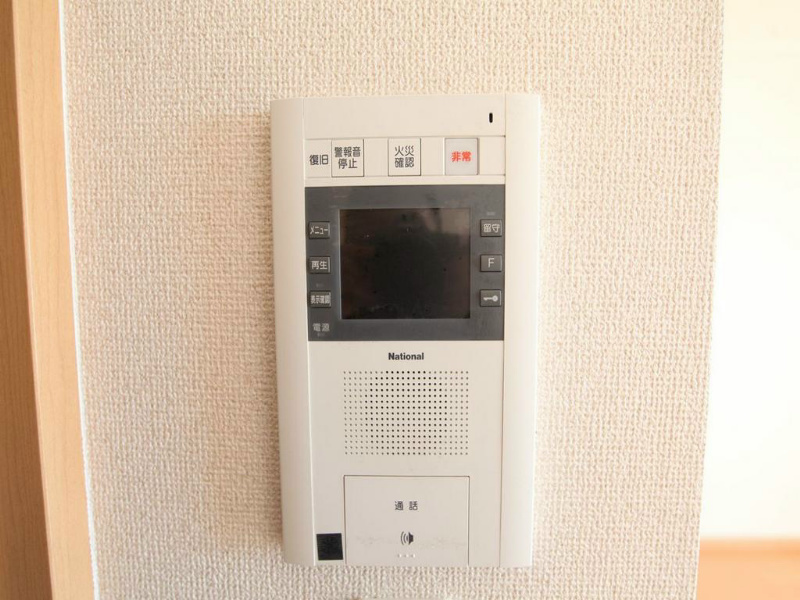 ＡＸＩＳ桜通内山 TVモニター付インターホン