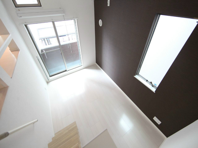 Ｖｉｌｌｅｔｔａ辻町 洋室6.2帖　上階ロフト6.2帖（収納でも部屋でも使えます）