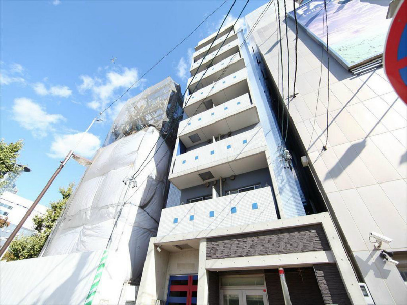 外観　オートロック　家具家電付