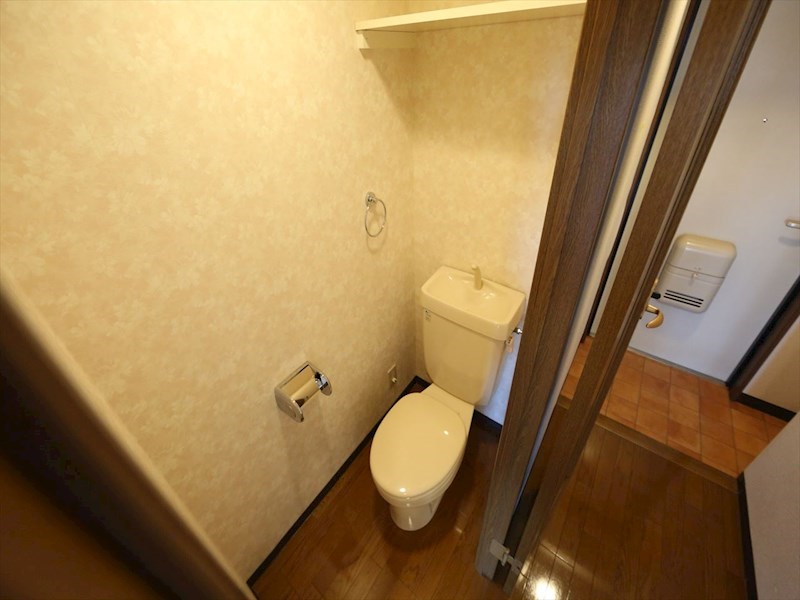 フジハイツIII トイレ（お風呂トイレ別）温水洗浄暖房便座取り付け可