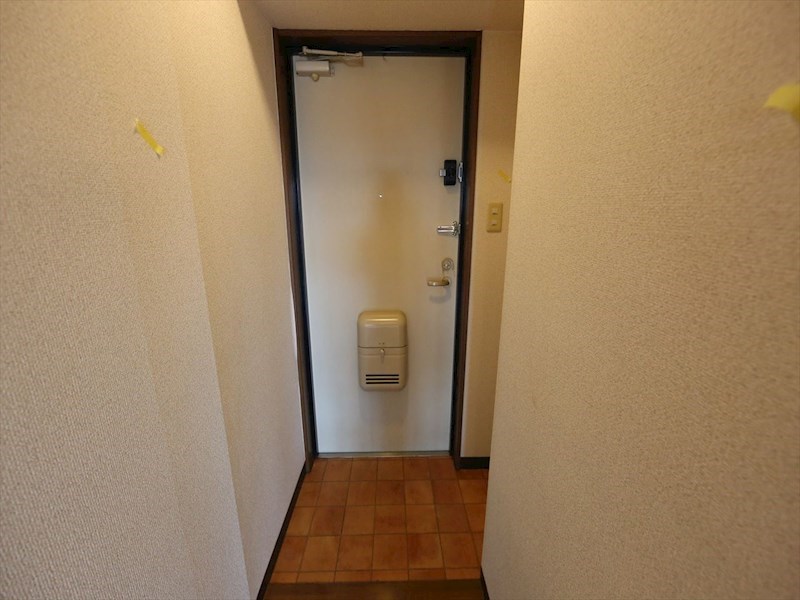 フジハイツIII 玄関