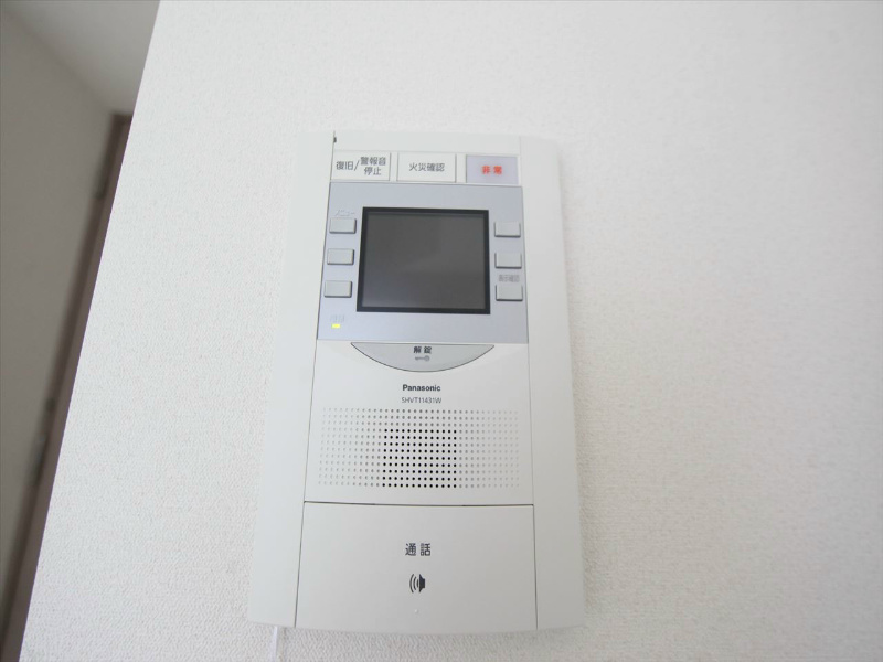 プレサンス丸の内城雅 TVモニター付インターホン