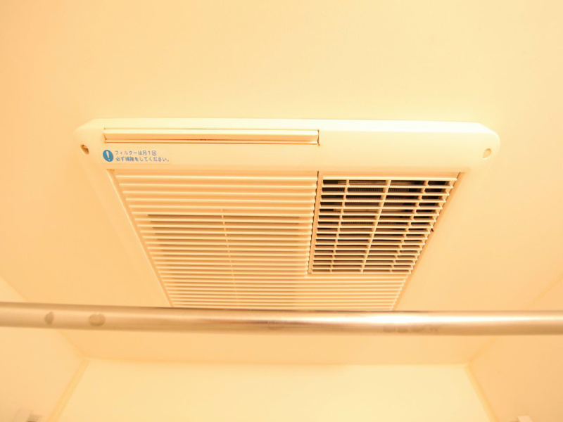 モアグレイスワン 浴室暖房乾燥機付き