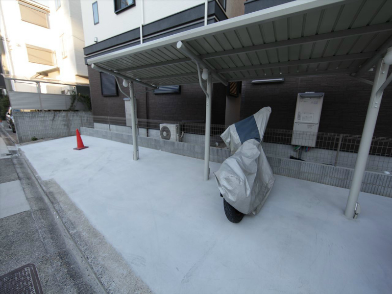 アビターレ豊前 屋根付き駐輪場