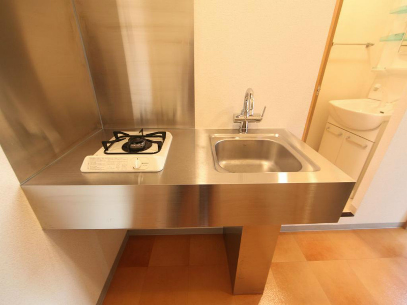 アマラントローザ キッチン（ガス1口コンロ付）冷蔵庫・レンジ等ご用意できます