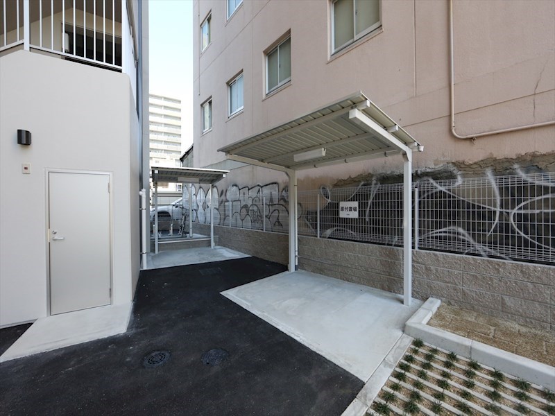 Ｓ－ＦＯＲＴ大須観音 屋根付き駐輪場