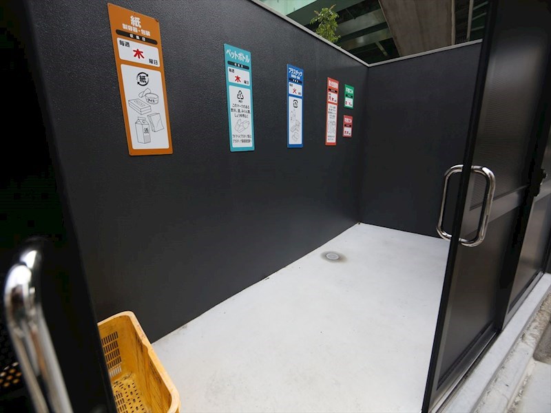 第2金山フクマルビル 敷地内ゴミ捨て場